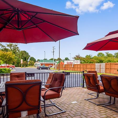 Best Western Plus Newport News Bagian luar foto