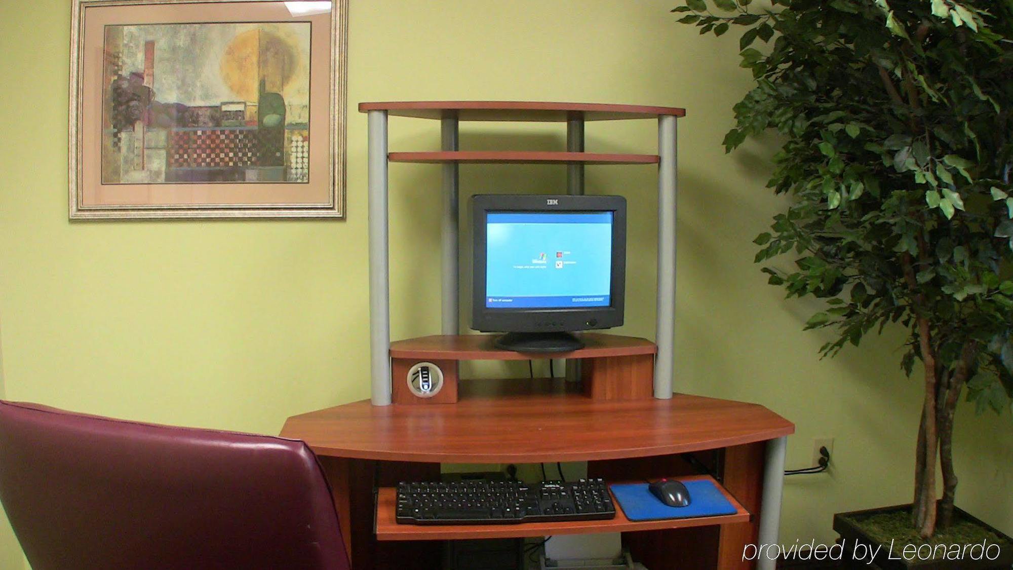 Best Western Plus Newport News Bagian luar foto